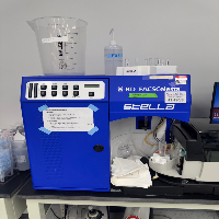 BD FACSCelesta Flow Cytometer image 1